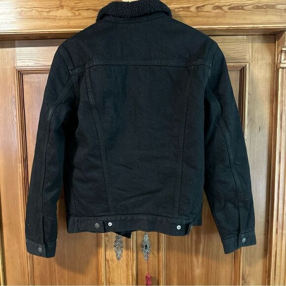 Levi's Men's Black Sherpa-Lined Jacket NWT Sz small - Picture 6 of 15